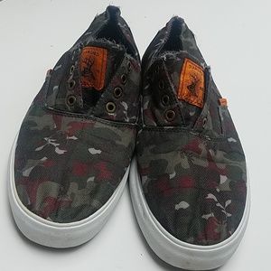 619 Diamond Supply Company sneakers. Size 11